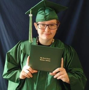 Meet your Posher, Cynthia